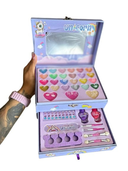 SET DE MAQUILLAJE MNY-10041A